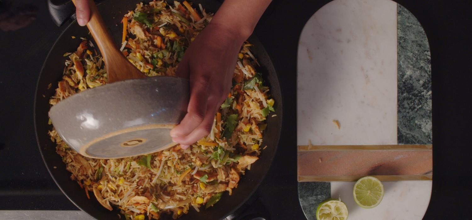 One Pot Chicken & Vegetable Stir Fried Rice | Maggi Recipes